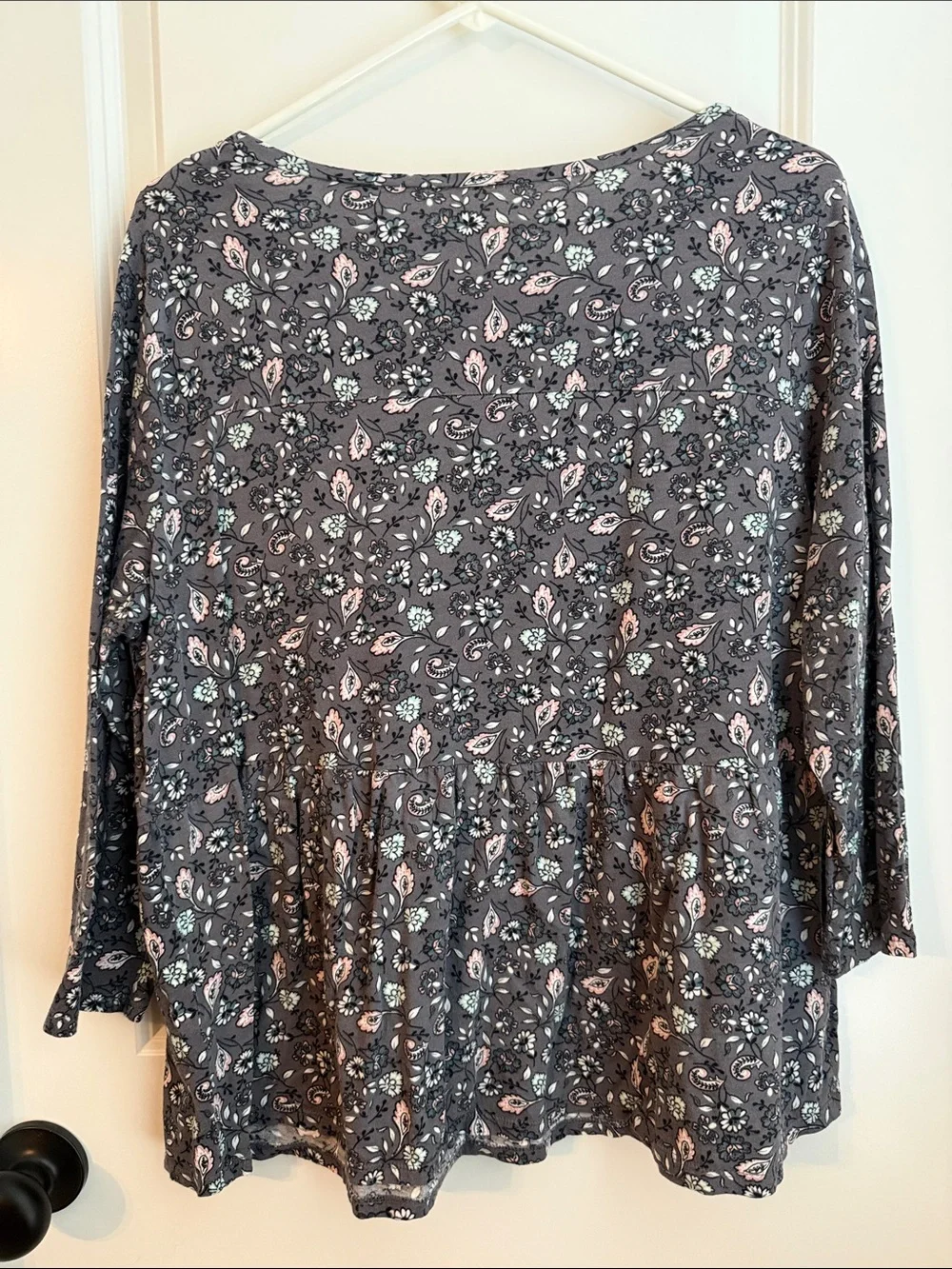 LOFT Gray Floral Peplum Top with Pink & White Details
